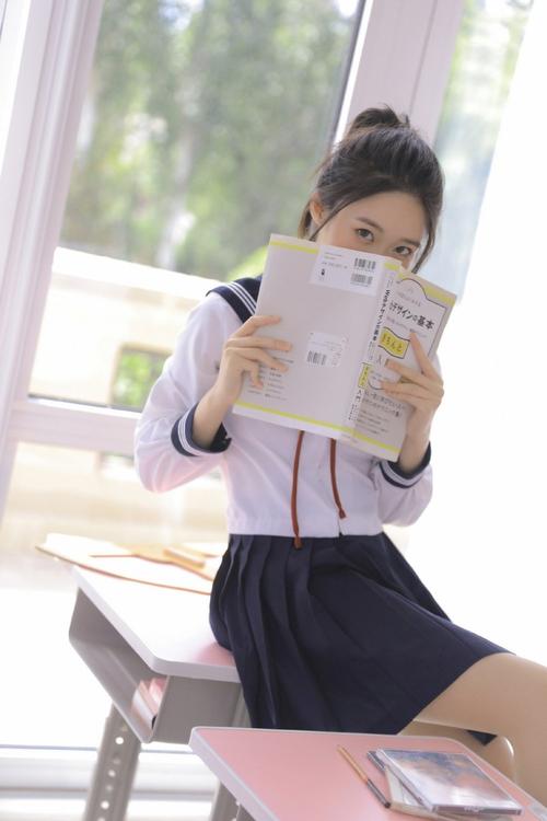 裸体女性自慰无马赛克